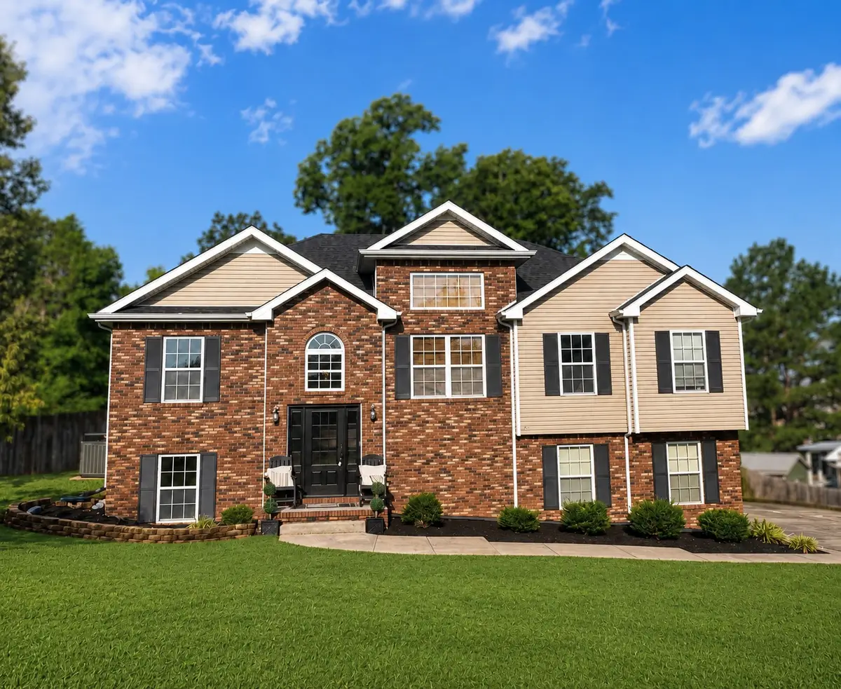 1382 Mountain Way, Clarksville, TN 37043 - #1