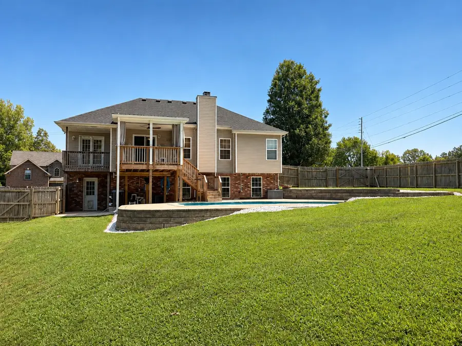 1382 Mountain Way, Clarksville, TN 37043 - #3