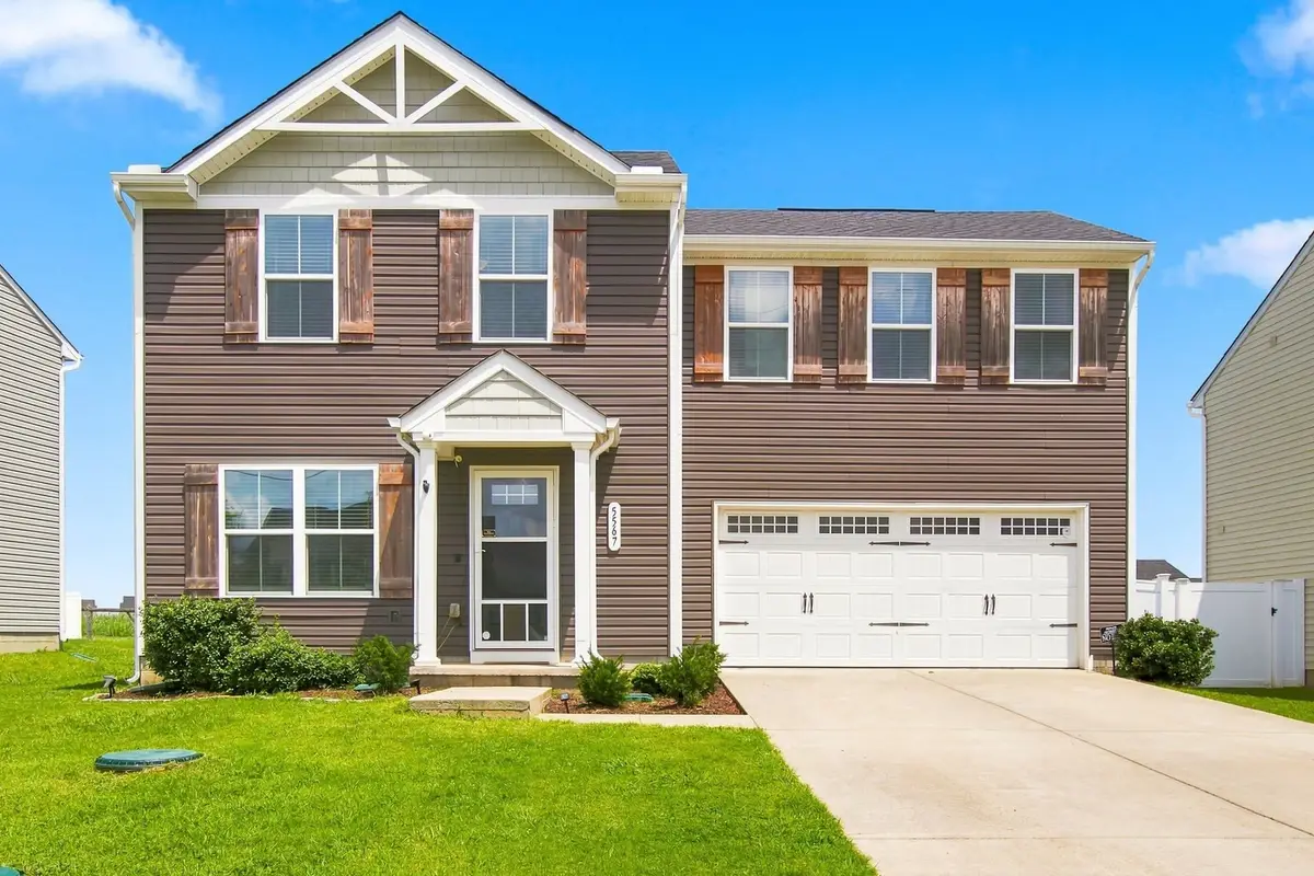 5567 Compass Way, Christiana, TN 37037 - #1