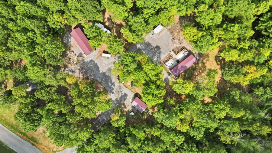 137 Summit Dr, Dover, TN 37058 - #2