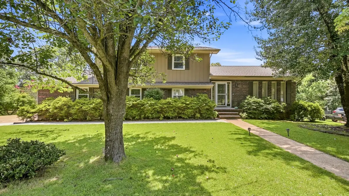 6700 Moss Lake Drive, Hixson, TN 37343 - #1
