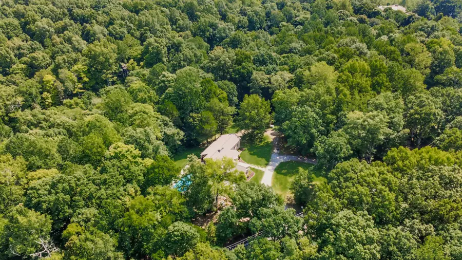 3101 Flint Ridge Rd, Palmyra, TN 37142 - #3