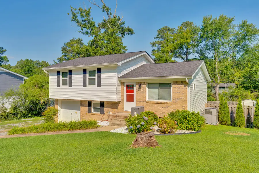 4056 E Freedom Circle, Ooltewah, TN 37363 - #2