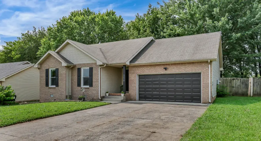 3250 S Senseney Cir, Clarksville, TN 37042 - #3