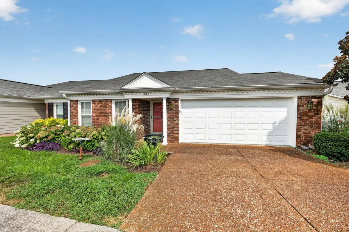 703 Mount Carmel Pl, Nashville, TN 37205 - #1