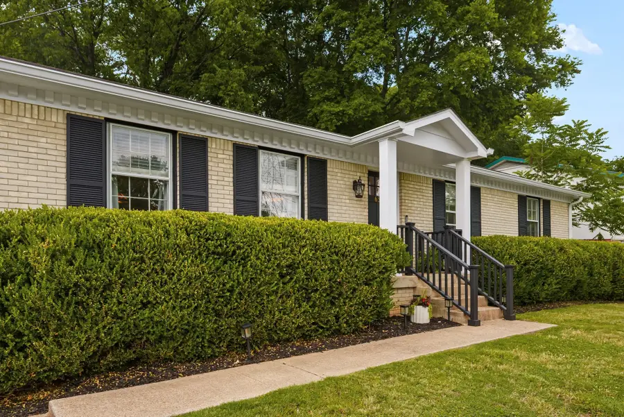 654 Huntington Pkwy, Nashville, TN 37211 - #2