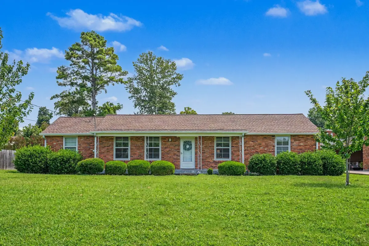 3109 Edgemont Dr, Nashville, TN 37214 - #1