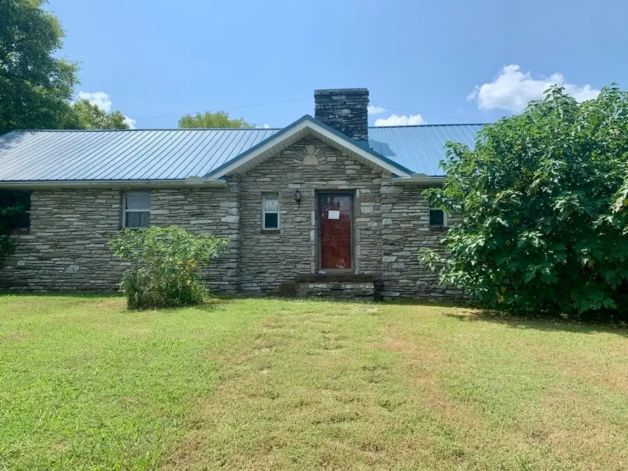 1606 Washington St W, Fayetteville, TN 37334 - #2