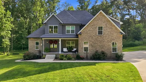 2988 W Mor Dr, Clarksville, TN 37043