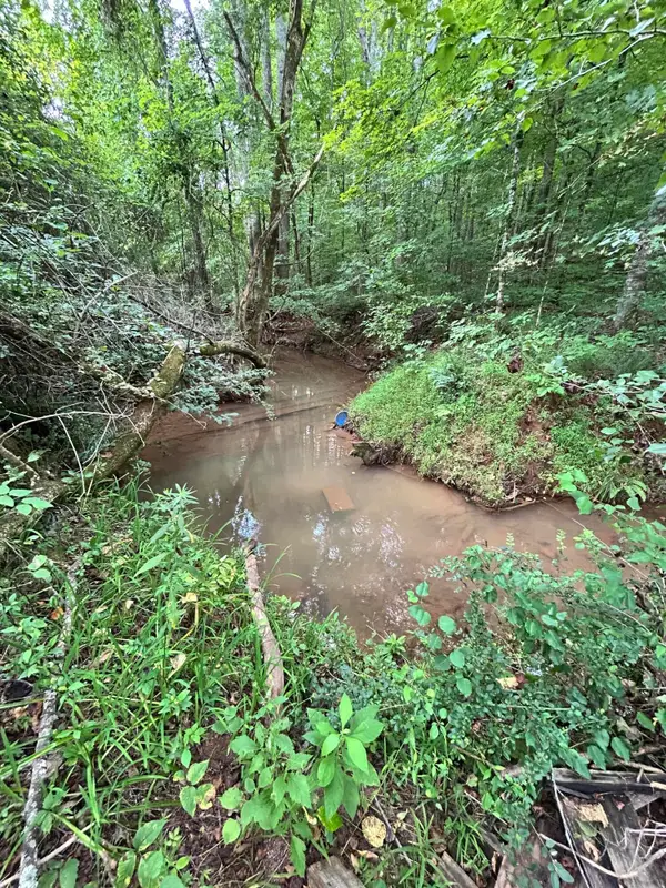 2656 Ballplay Road, Madisonville, TN 37354