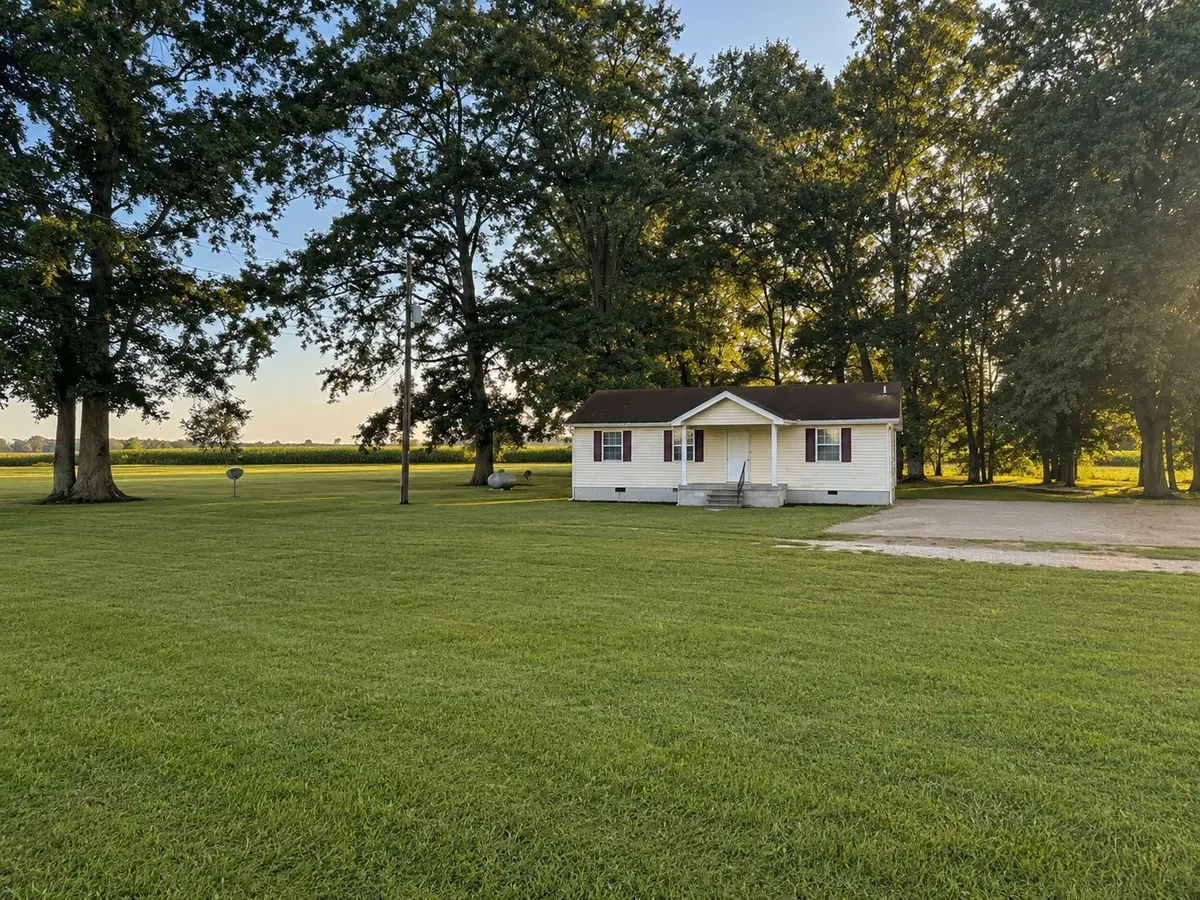 686 Johnson St, Clarksville, TN 37043 - #1