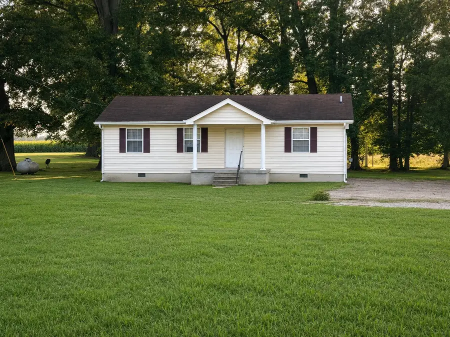 686 Johnson St, Clarksville, TN 37043 - #2