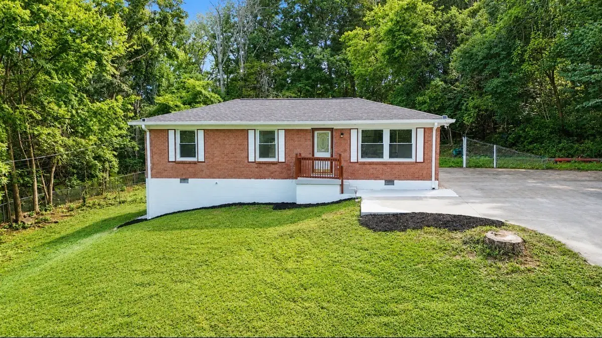 101 Travis St, Hendersonville, TN 37075 - #1