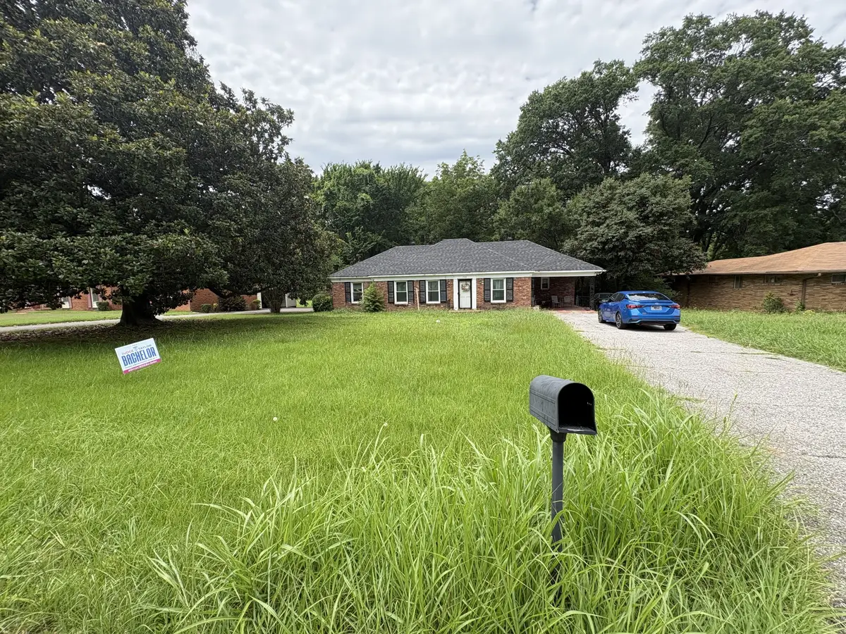 1348 Oakwood Dr, Memphis, TN 38116 - #1