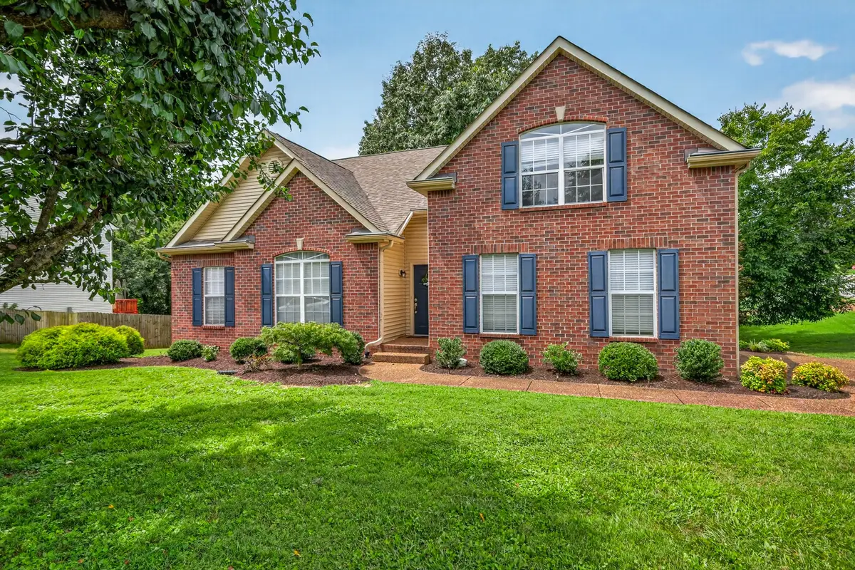 104 E Ridgeview Trce, Hendersonville, TN 37075 - #1