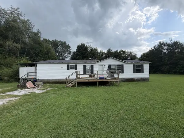 4148 Asbury Rd, Manchester, TN 37355