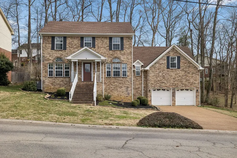 8408 Indian Hills Dr, Nashville, TN 37221 - #2