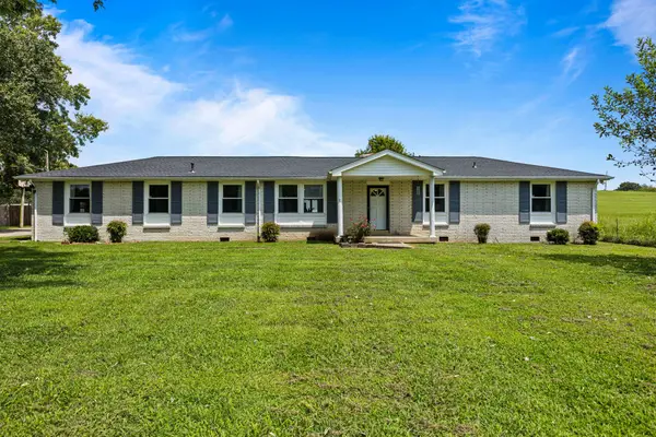 911 Old Alexandria Rd W, Watertown, TN 37184