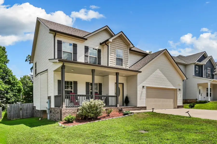 363 Barry Dr, Clarksville, TN 37040 - #3