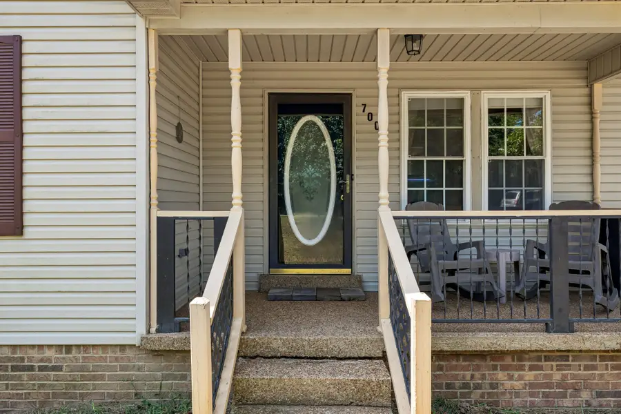 7008 Meadow Dr, Centerville, TN 37033 - #2