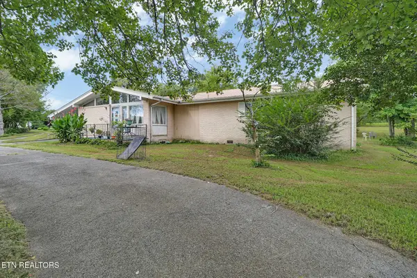1030 Allardt Hwy, Jamestown, TN 38556