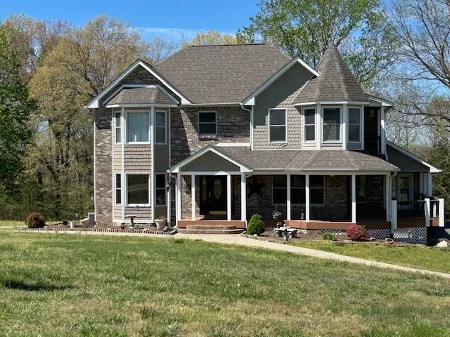 2753 Jarrell Ridge Rd, Clarksville, TN 37043 - #1