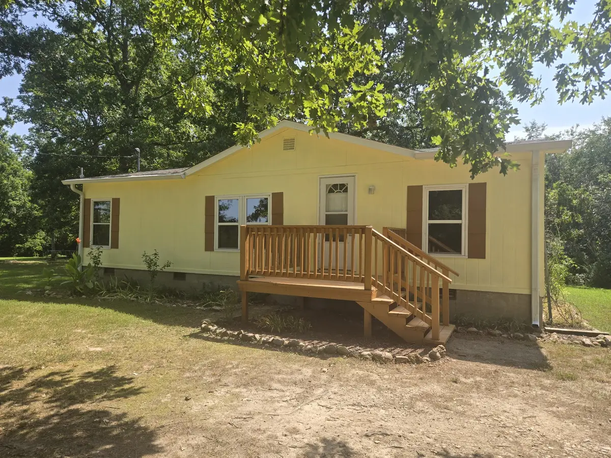 2138 Deep Cut Rd, Erin, TN 37061 - #1