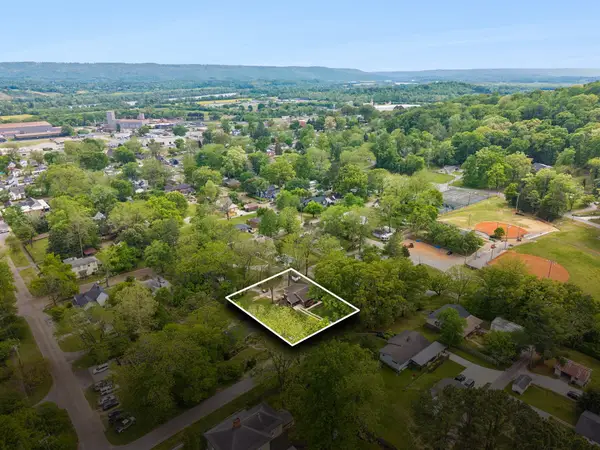 411 Pine Avenue, South Pittsburg, TN 37380