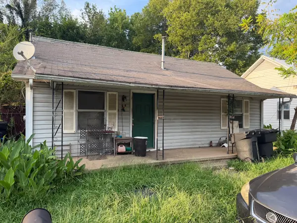 425 Forrest St, Murfreesboro, TN 37130