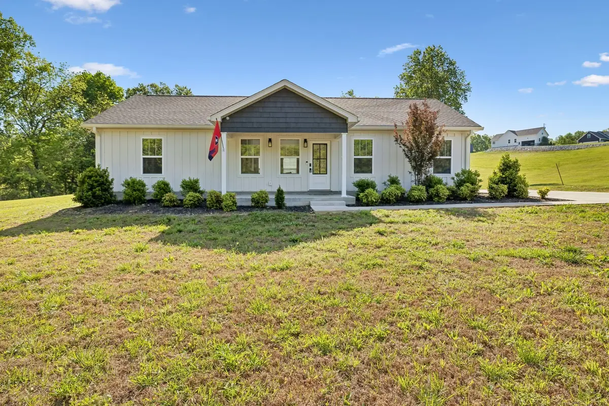 300 Still Point Rd, Smithville, TN 37166 - #1