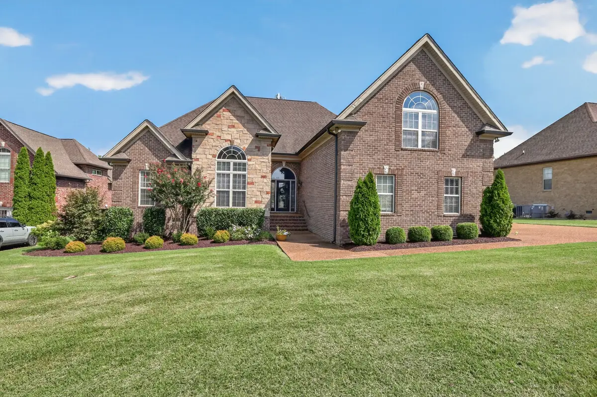109 Waters Hill Cir, Lebanon, TN 37087 - #1
