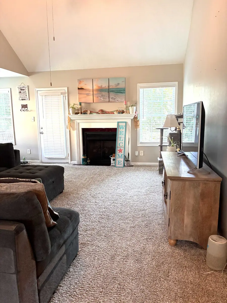 3488 Clover Hill Dr, Clarksville, TN 37043 - #3