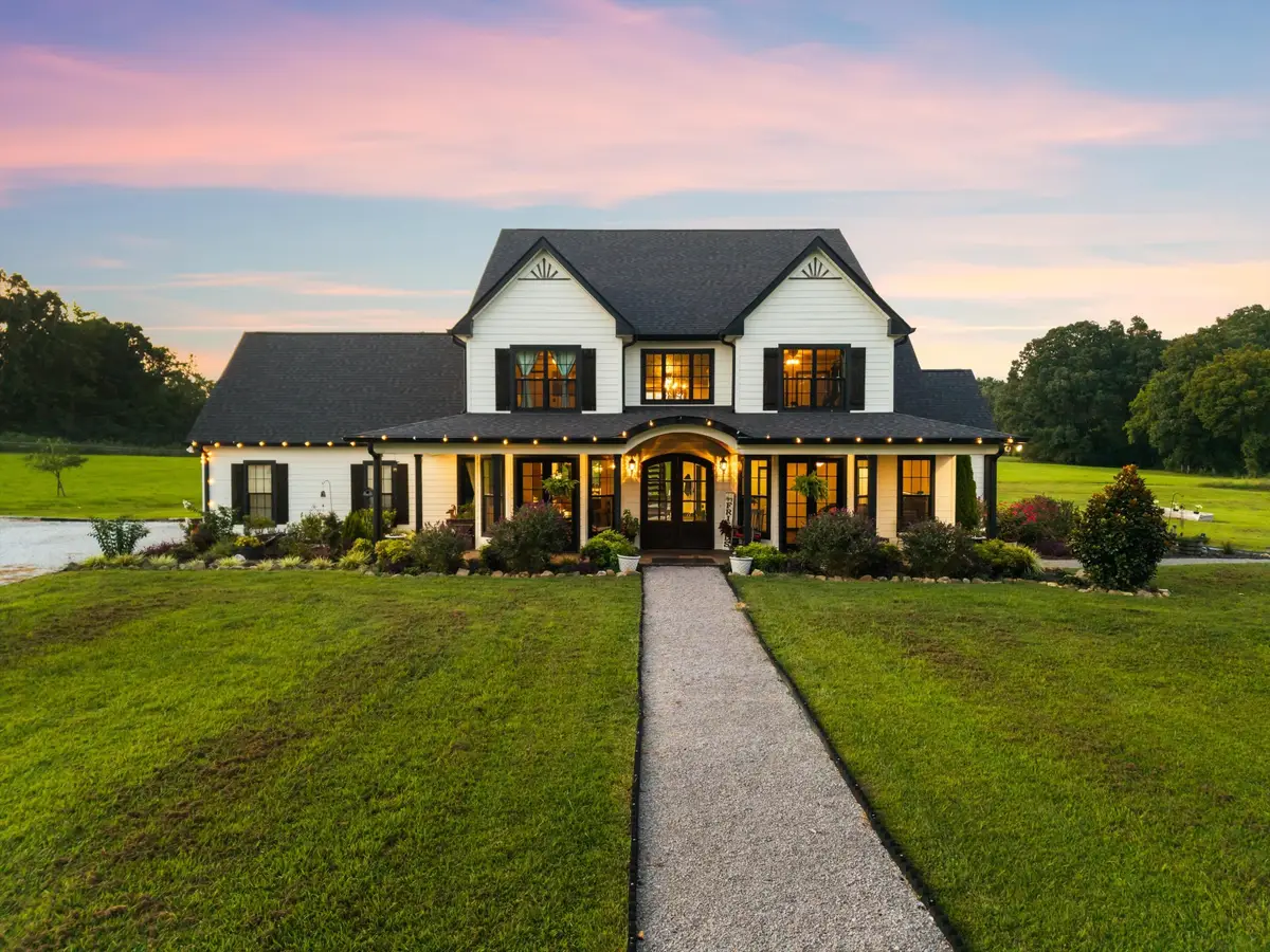 9952 Missionary Ridge Rd, Bon Aqua, TN 37025 - #1