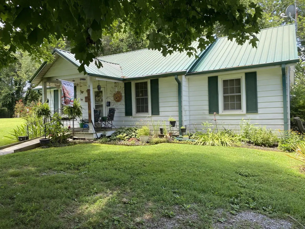 1296 Bethel Rd, Pulaski, TN 38478 - #1