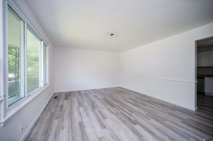 304 Lafayette Rd, Clarksville, TN 37042 - #3