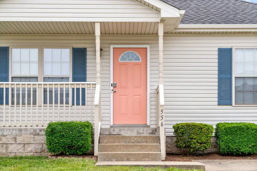 556 Oakmont Dr, Clarksville, TN 37042 - #2