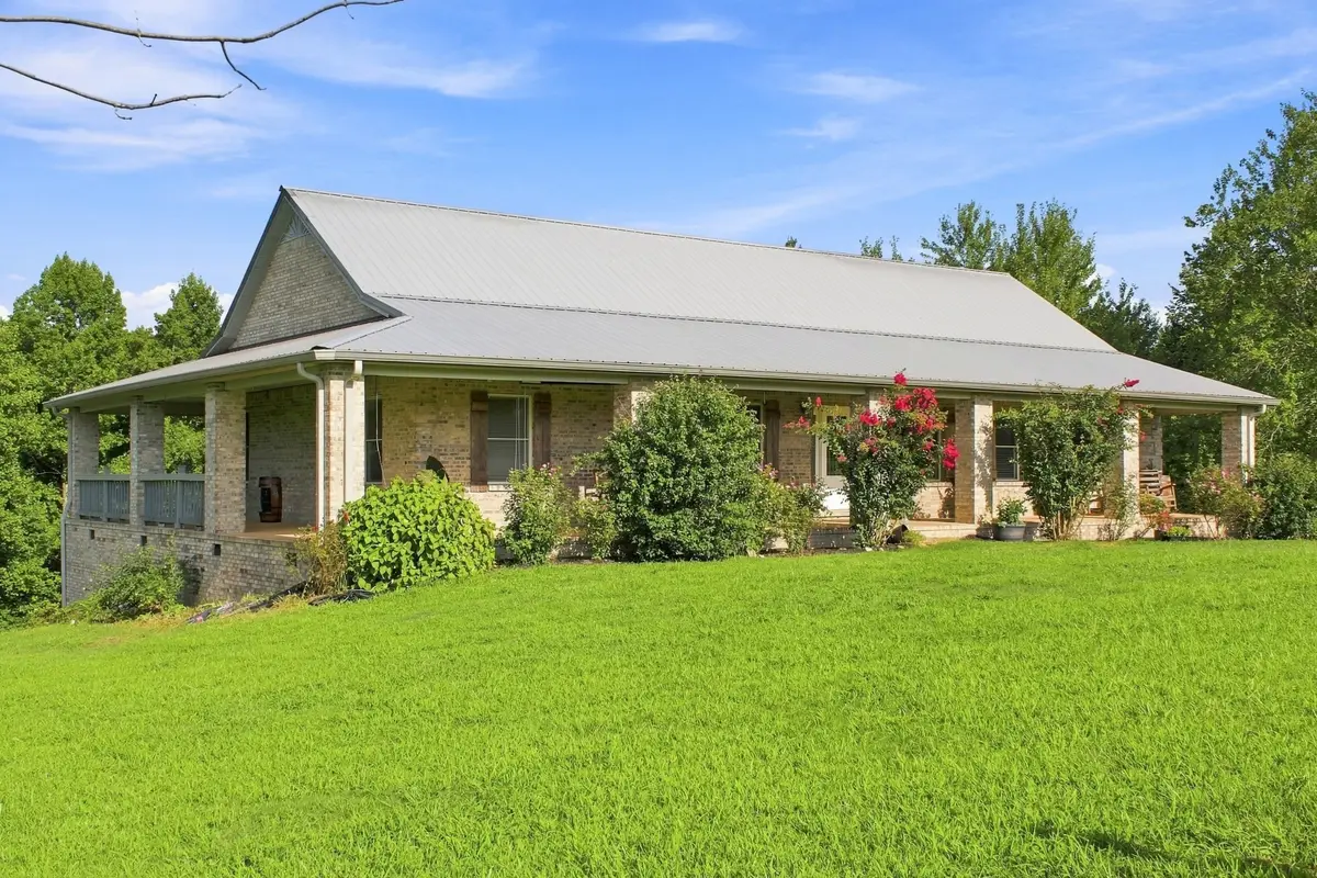 251 Tisdale Dr, Smithville, TN 37166 - #1