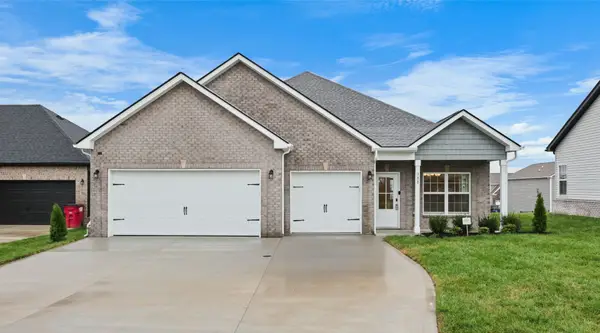 1298 Mourning Cloak Dr, Clarksville, TN 37043
