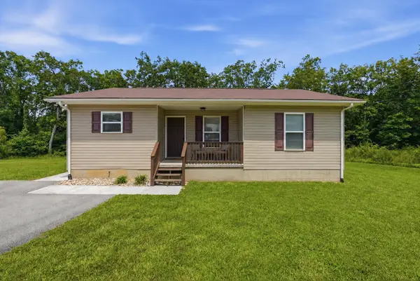 44 Dewey Dr, Crossville, TN 38555
