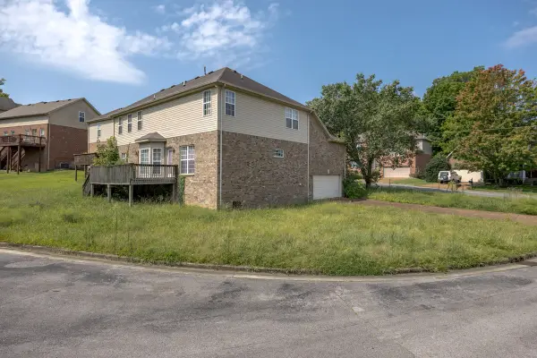 4809 Aaron Dr, Antioch, TN 37013