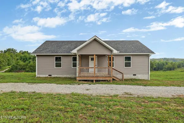 1081 Old Sunbright Rd, Jamestown, TN 38556