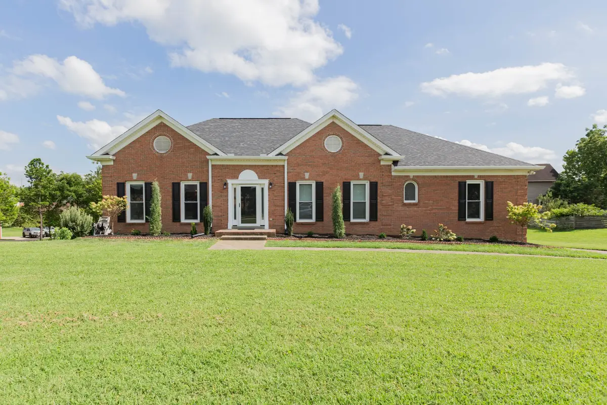 654 Potomac Dr, Clarksville, TN 37043 - #1