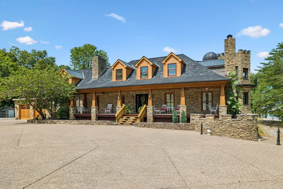 1374 Peter Pond Rd, Ashland City, TN 37015 - #1