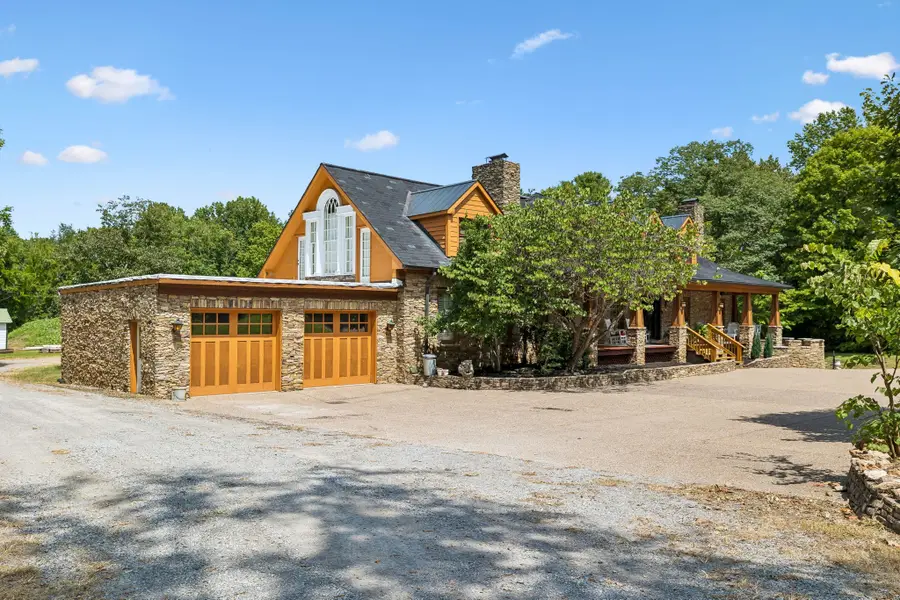 1374 Peter Pond Rd, Ashland City, TN 37015 - #3