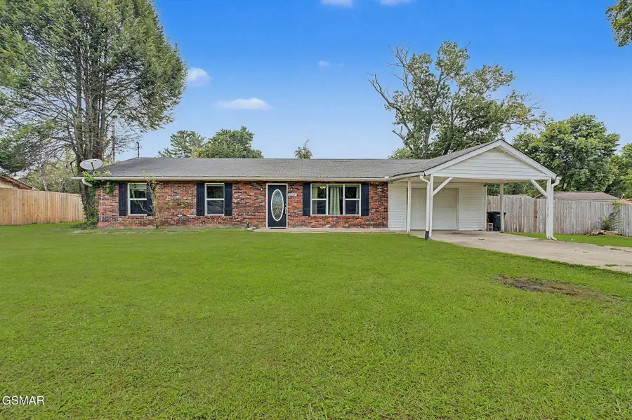 2319 Pittman Center Road, Sevierville, TN 37876 - #2