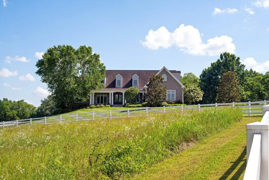 2701 Owl Hollow Rd, Franklin, TN 37064 - #2