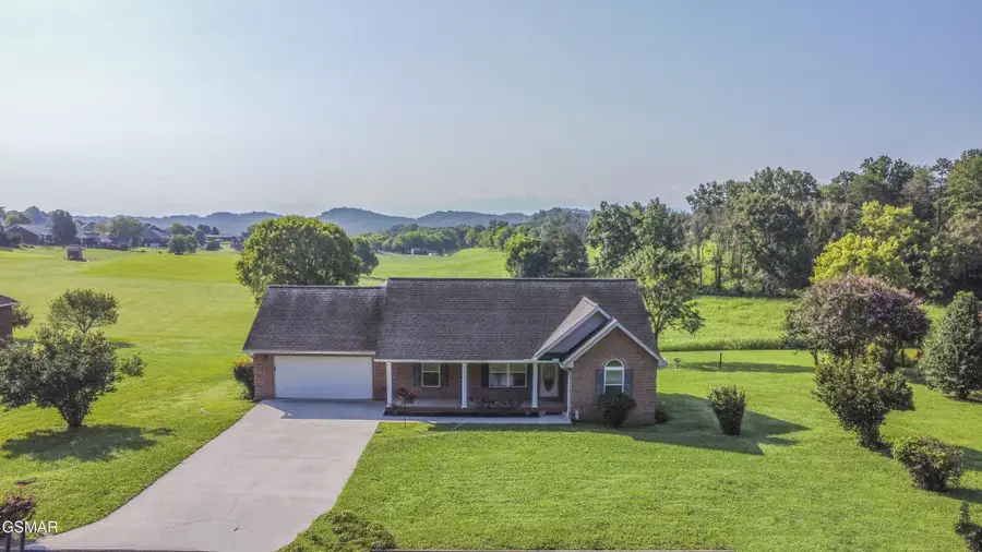 1616 Ellis Woods Loop, Sevierville, TN 37876 - #2