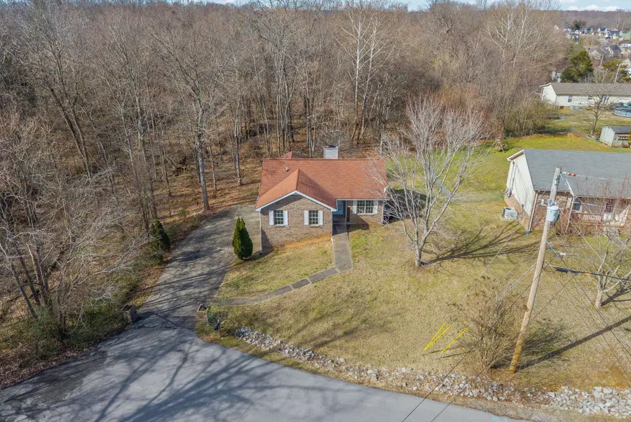 1315 Hand Dr, Clarksville, TN 37042 - #3