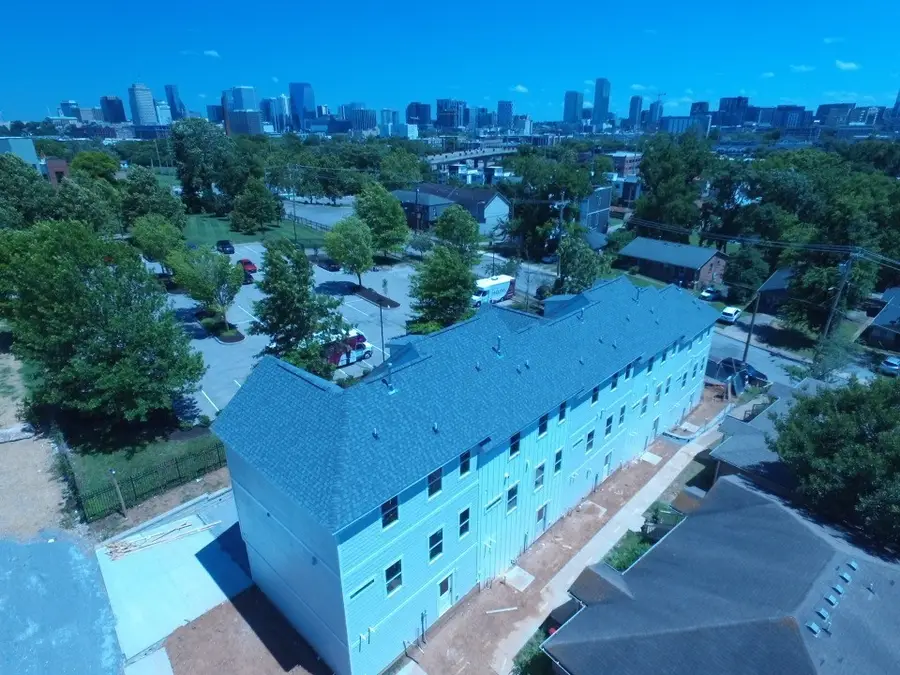 1814 Hermosa St, Nashville, TN 37208 - #2