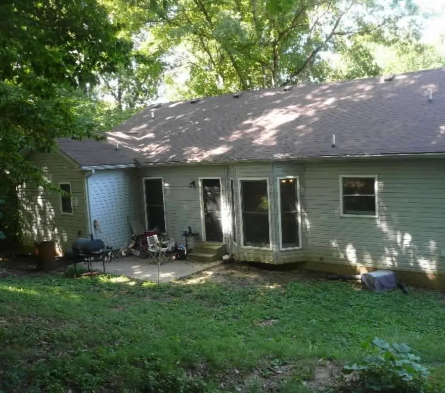 1209 Verkler Dr, Clarksville, TN 37042 - #2